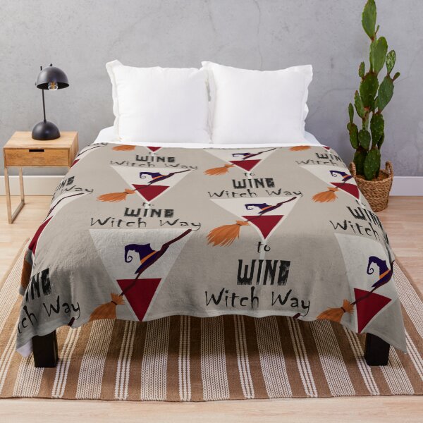 Artikelvorschau, Hexenweg zum Wein entworfen und verkauft von Funny-Quote.