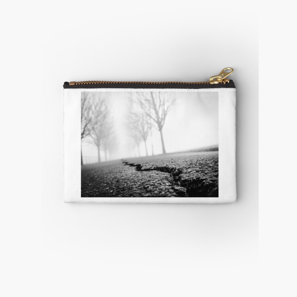 Vista previa del artículo con la obra «Bolsos de mano», diseñado y vendido por SerialSnapper.