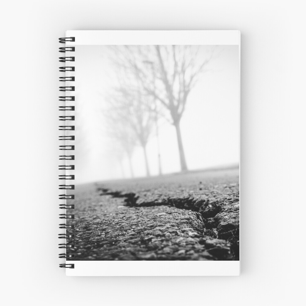 Vista previa del artículo con la obra «Cuaderno de espiral», diseñado y vendido por SerialSnapper.