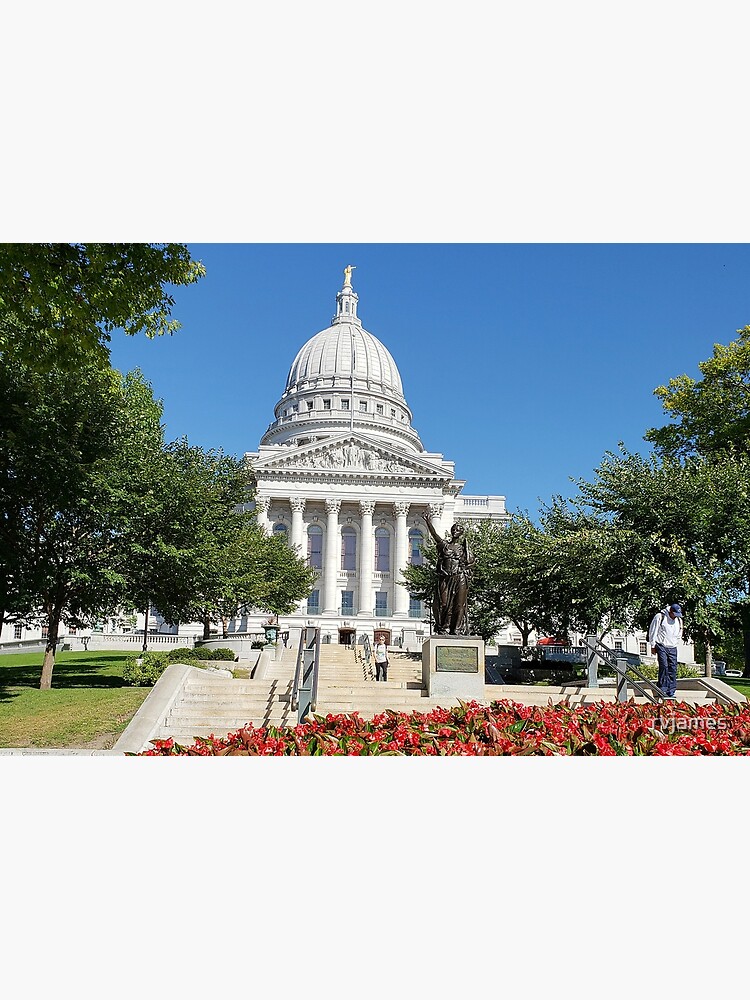 Capitol Building Madison Wisconsin from State Street by rvjames