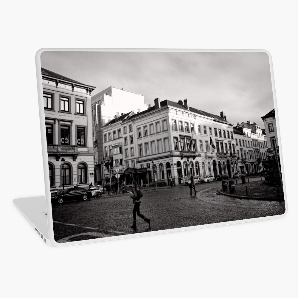 Crossing Luxembourg Square - Brussels Laptop Skin