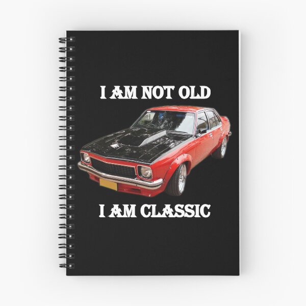 Aperçu de l'œuvre Torana Holden, je ne suis pas vieille, je suis classique créée et vendue par Shololo.