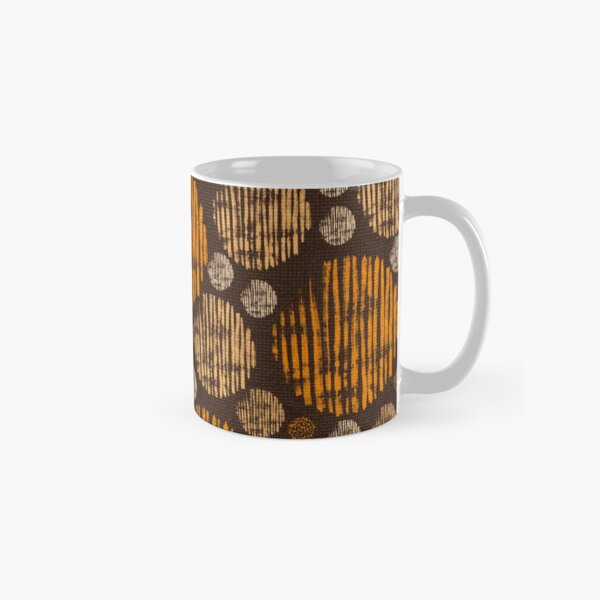 Various circles in the Orange color. Beautiful pattern. Classic Mug