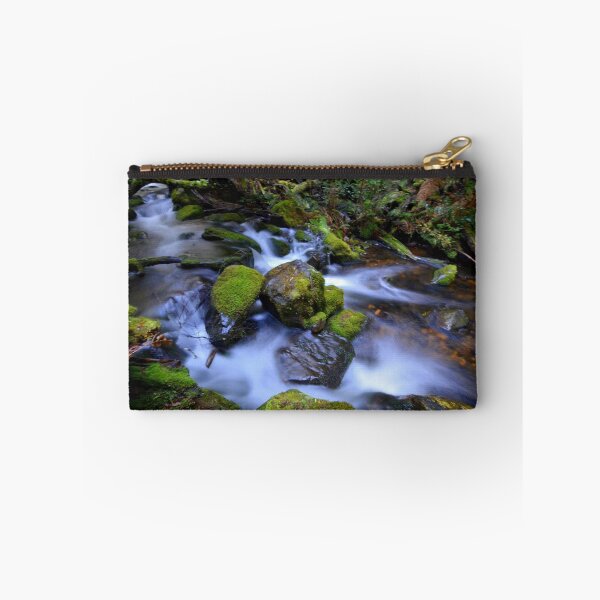 Artikelvorschau, Quaille Falls Cascades entworfen und verkauft von Brett Chatwin (Chatta).