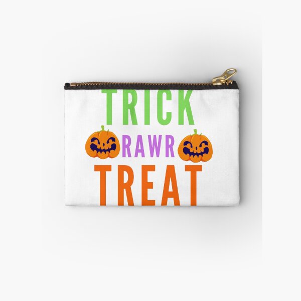 Artikelvorschau,  TRICK RAWR TREAT ESSENTIAL T-SHIRT entworfen und verkauft von Luckydoe1.