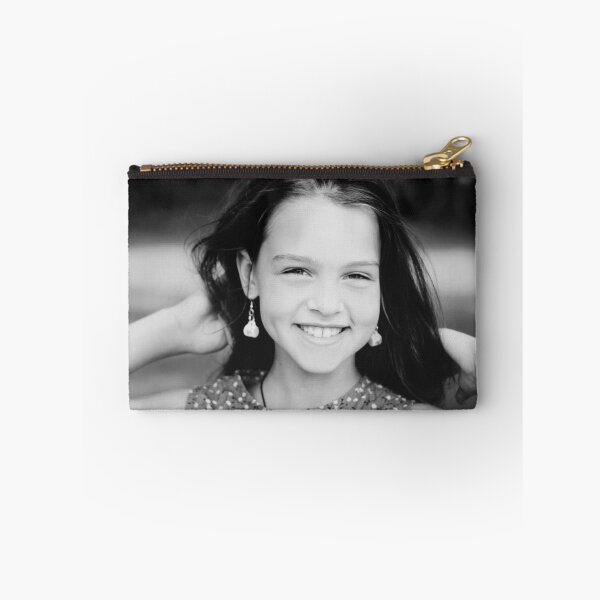 Artikelvorschau, Dita growing up.. entworfen und verkauft von Darta Veismane.