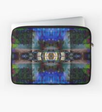 I love pictures Laptop Sleeve
