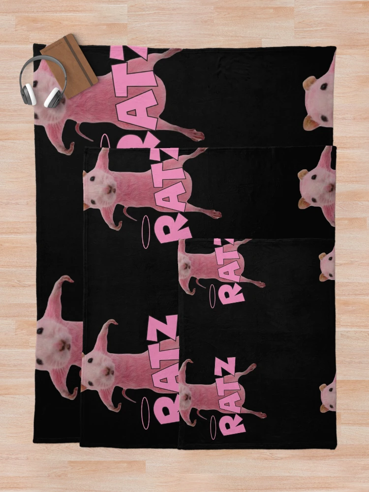 Imagen 5 de 6, Manta con la obra RATZ FUNNY RATT ROSA RATZ, diseñada y vendida por FrosTshirt.