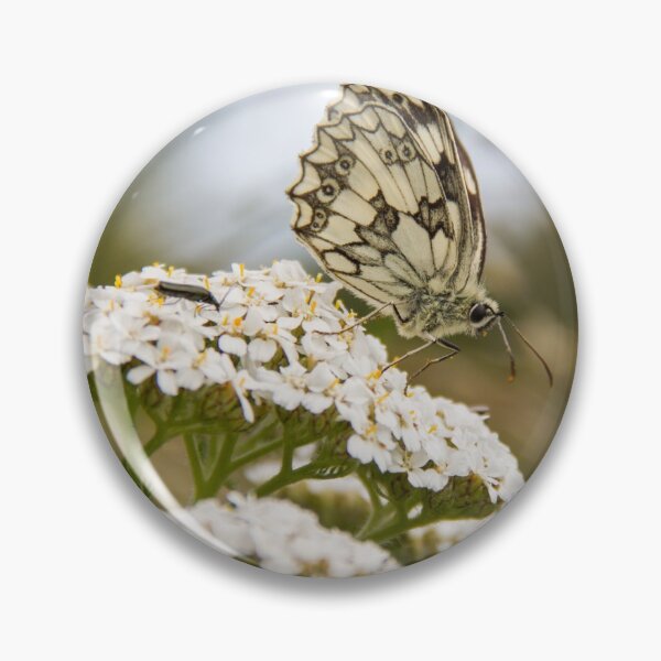 Artikelvorschau, Marbled White.. entworfen und verkauft von LaurenTucker.