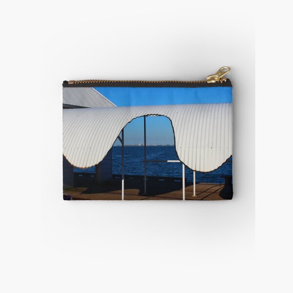 Artikelvorschau, Through The Arch entworfen und verkauft von Leonie Morris.