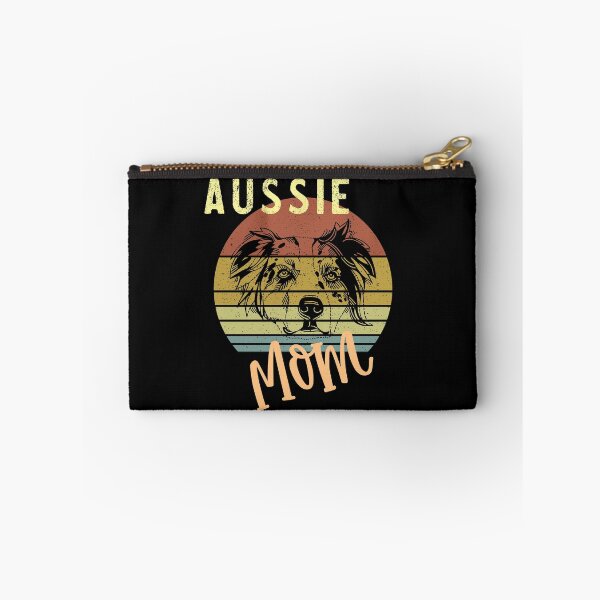 Artikelvorschau, Aussie Mom Australian Shepherd Lovers entworfen und verkauft von Zurickdesigns.