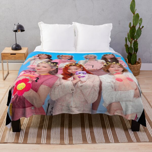Item preview, HOT ISSUE - kpop  designed and sold by kitten-minho.