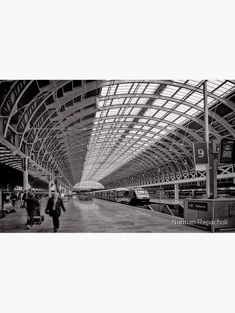 Paddington Platform 9 - London - Britain by keystone