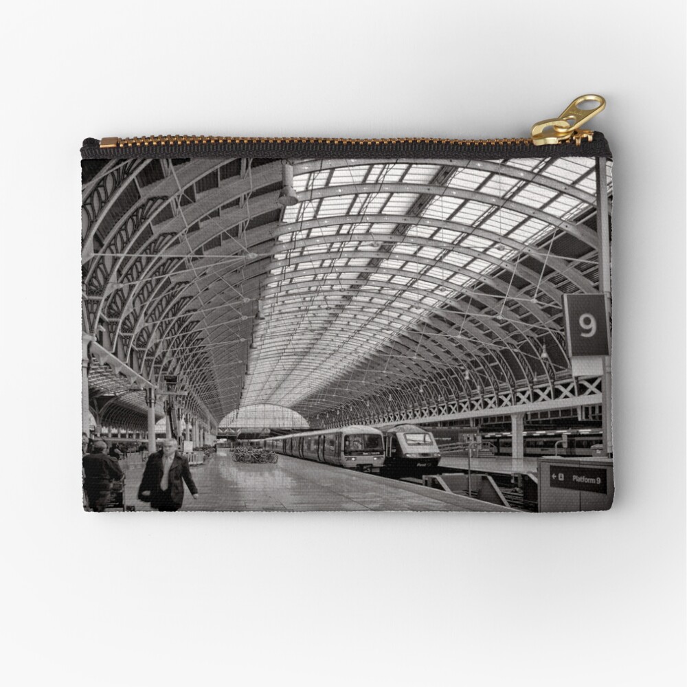 Paddington Platform 9 - London - Britain Zipper Pouch