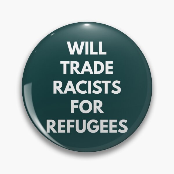 Artikelvorschau, Tauscht Rassisten gegen Flüchtlinge ein entworfen und verkauft von DucLuong.