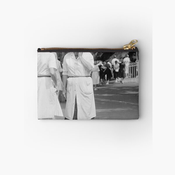Item preview, 1989 - where did we leave our patients, dear? designed and sold by Ursa Vogel.
