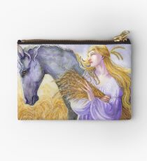 Epona Studio Pouch