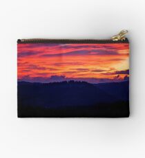 When the new day comes. by Andrzej Goszcz. Studio Pouch