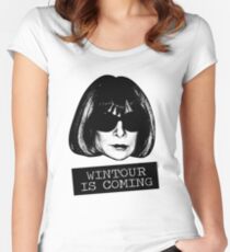 Wintour Is Coming Women's Fitted Scoop T-Shirt
