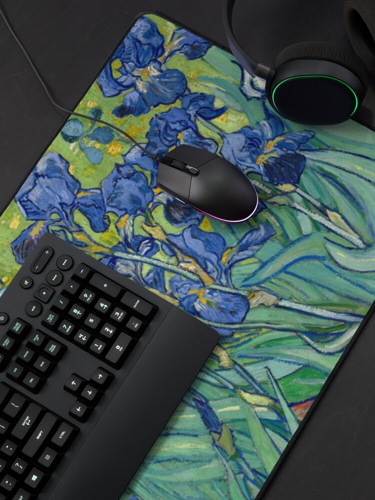 Aperçu 4 sur 5. Tapis de souris avec l'œuvre Van Gogh Irises créée et vendue par fineearth.