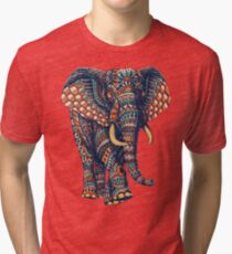 Verzierter Elefant v2 (Farbversion) Vintage T-Shirt