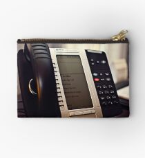 Guest Services Studio Pouch