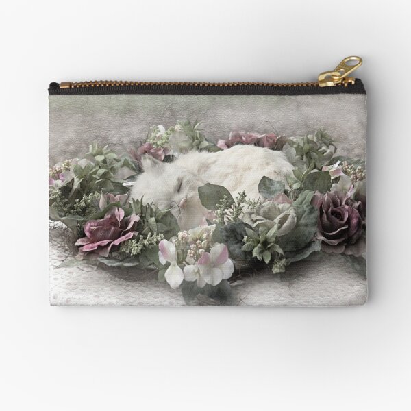 White cat Zipper Pouch