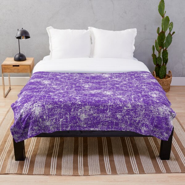 Aperçu de l'œuvre Look vieilli violet créée et vendue par EyeLuminous.