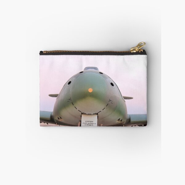 Artikelvorschau, Smiling Messerschmitt Me 262 entworfen und verkauft von aprilann.