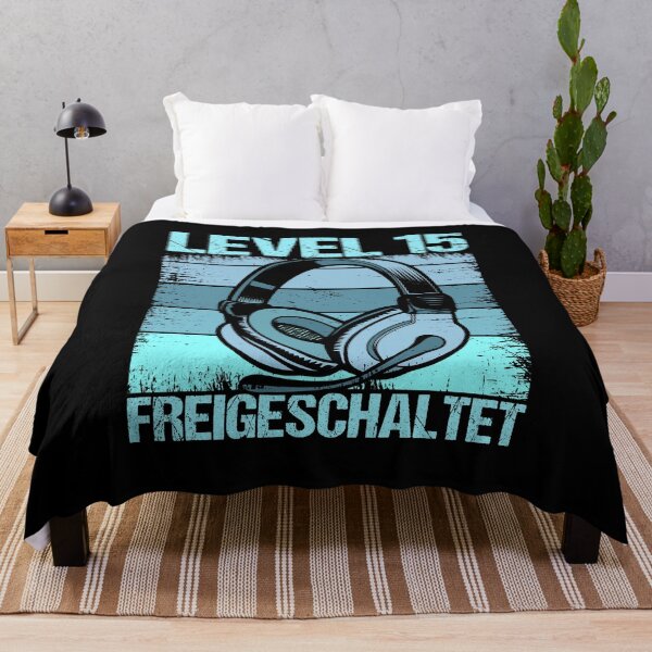 Artikelvorschau, Gamer Level 15 Geburtstag Headset Kopfhörer retro design entworfen und verkauft von brunsch-print.