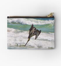 Dive, dive Studio Pouch