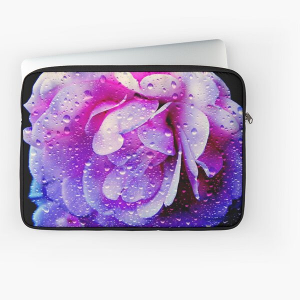 Raindrops © Laptop Sleeve