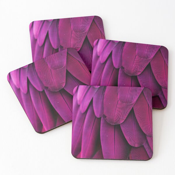 Item preview, Plumas de loro guacamayo morado. De cerca. Foto. designed and sold by JellyBeenzz.