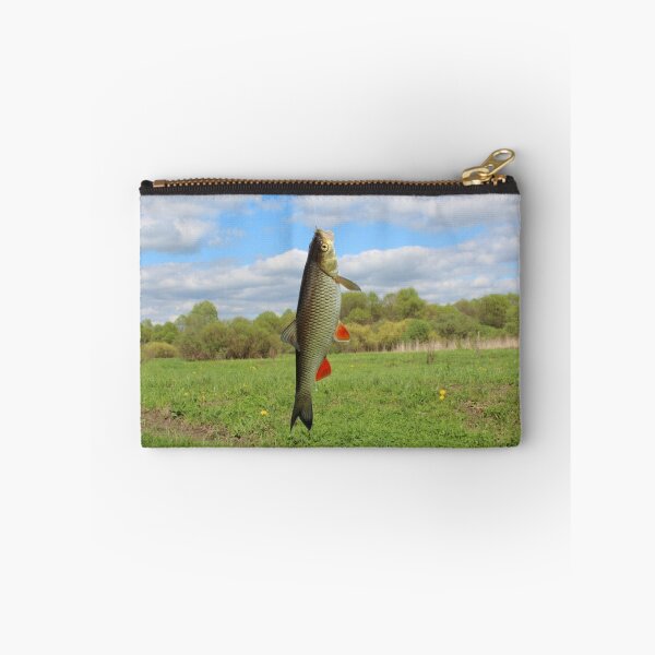 Artikelvorschau, Beautiful caught chub entworfen und verkauft von Decoriolus.