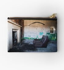 Sitting Room Studio Pouch