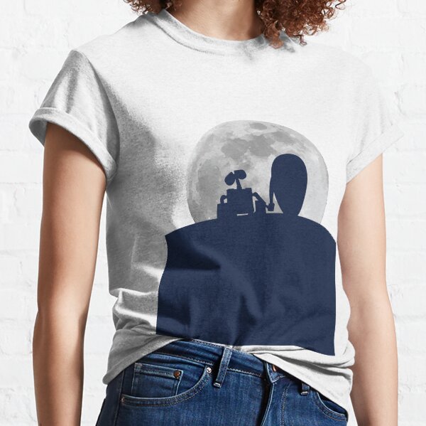 Wallβ’E and EVE in the Moonlight, Awwwww. Classic T-Shirt