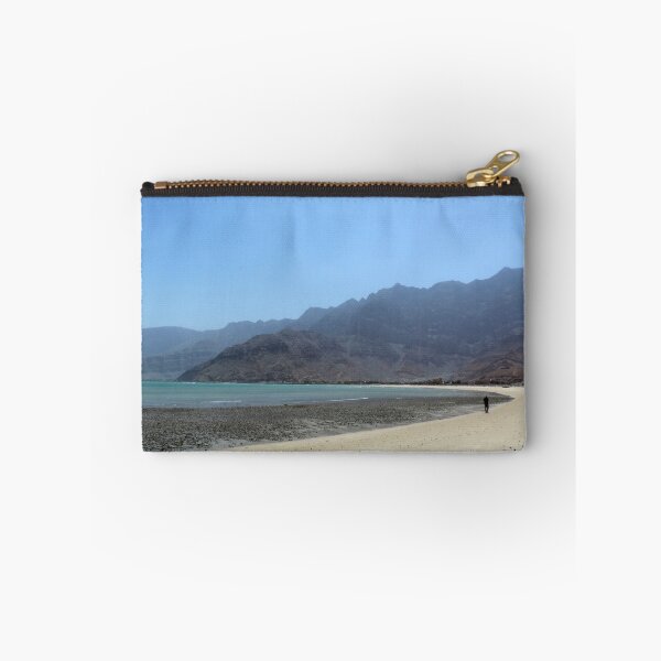 Item preview, Robinson looking for Friday, or vice versa designed and sold by Hélène David-Cuny.