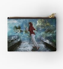 Gallery - Urban Fantasy Studio Pouch