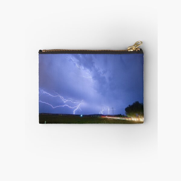 Artikelvorschau, 75th and Woodland Lightning Thunderstorm View entworfen und verkauft von Bo Insogna.