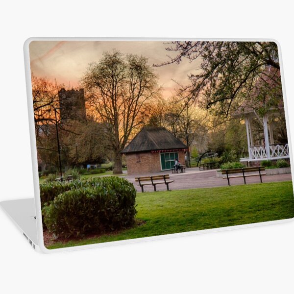Springtime Sunset in Chapelfield Gardens Laptop Skin