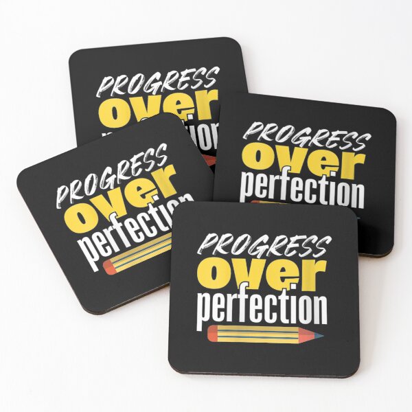 Artikelvorschau, Womens Motivational Progress Over Perfection zurück zum Schullehrer entworfen und verkauft von monteroshirt.