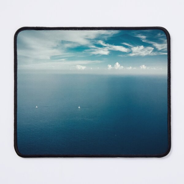 Item preview, Volando sobre el oceano designed and sold by DRONY.
