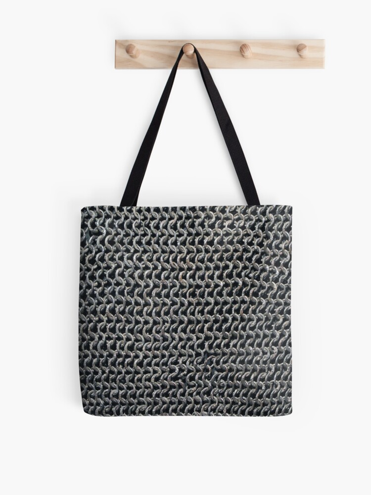 armor tote