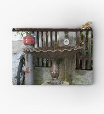 Wasser Foutain Studio Pouch