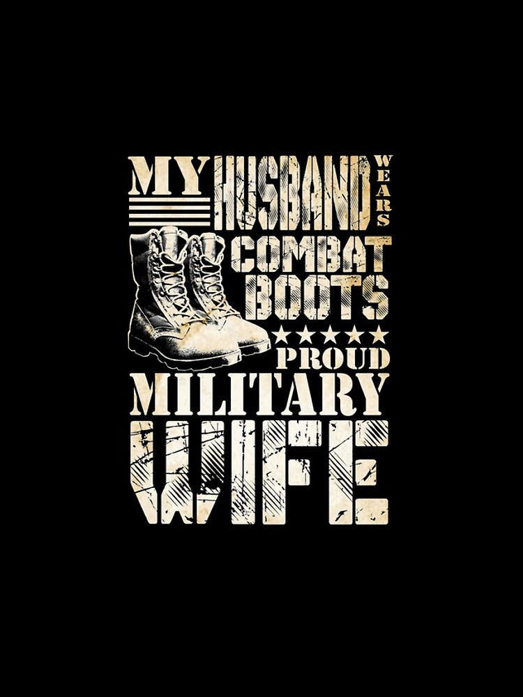 Aperçu 4 sur 4. Coque iPhone avec l'œuvre My Husband Wears Combat Boots Military Wife Military Family Gear créée et vendue par DynamicDesign.