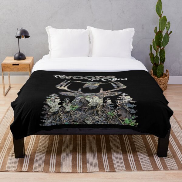 Aperçu de l'œuvre Les bois appellent le cerf de Virginie camouflage, les canards volants camouflage, la conception de la forêt camouflage créée et vendue par LifeCrush.