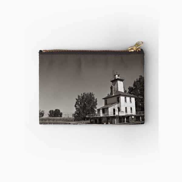 Artikelvorschau, Saginaw River Rear Range Lighthouse BW entworfen und verkauft von Mike Sonnenberg.