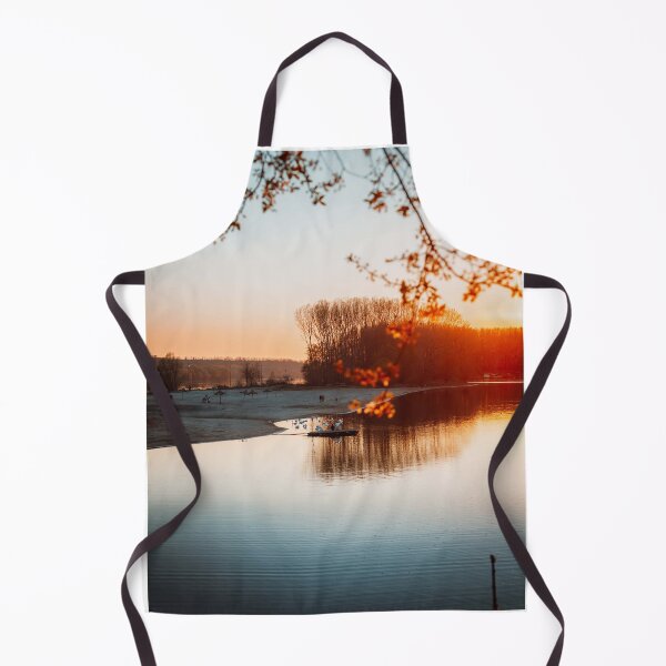Aperçu de l'œuvre COUCHER DE SOLEIL PLAGE AU BORD DU LAC SOLEIL AUBE EAU LAC RÉFLEXION PAYSAGE NEIGE créée et vendue par MonArtisteSam.