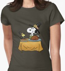 Snoopy Thanksgiving Women's Fitted T-Shirt