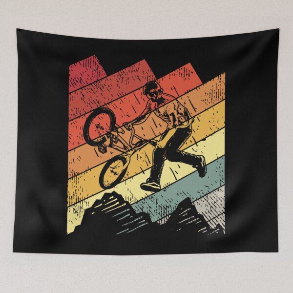 Artikelvorschau, Bmx T-ShirtRetro BMX Bike Freestyle BMX Rider Geschenkidee entworfen und verkauft von SwickDavies.